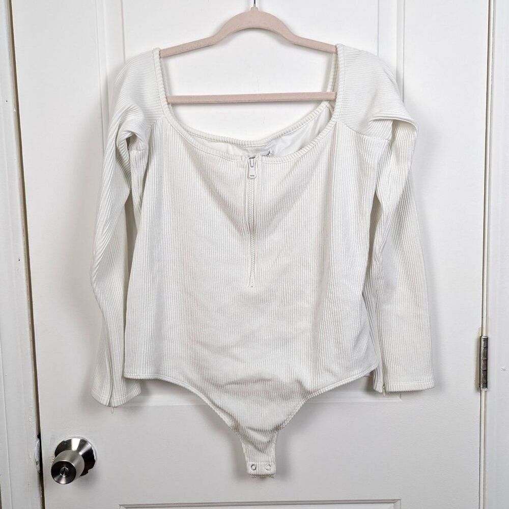 Good American | Cream Ribbed Long Sleeve Bodysuit Size 6